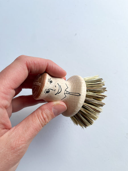 Pot Brush Happy Face